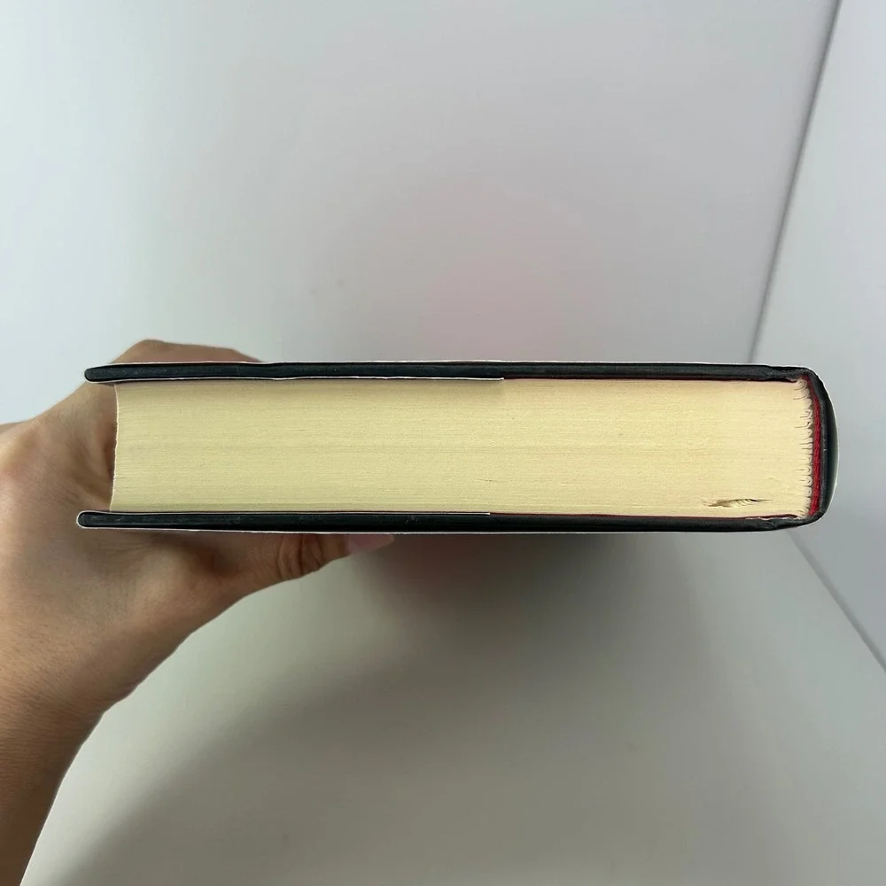 A Court of Thorns and Roses Hardcover by Sarah J. Maas
